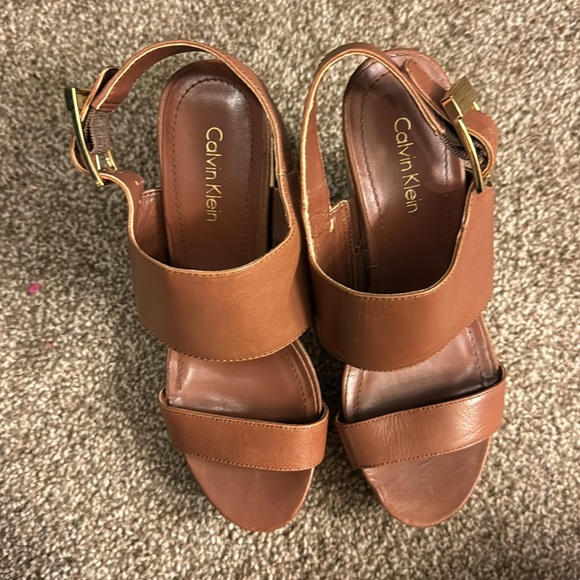 Calvin Klein Brown Wedge Sandals Espadrilles size 6.5 - Picture 2 of 5